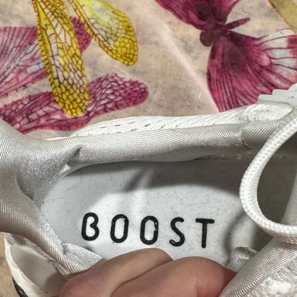 adidas Women's White Athletic Running Shoes - Picture 2 of 5